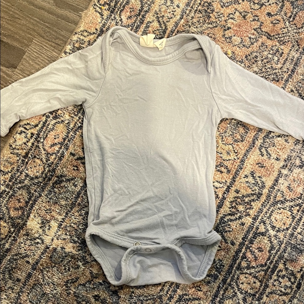 Kyte Baby Newborn Bodysuit in Storm